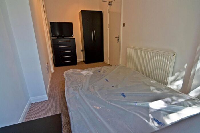 5 Bedroom End Of Terrace House To Rent In Bedroom Bathroom On Frederick Grove, Lenton, Nottingham, NG7