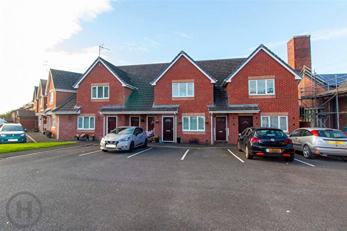 2 Bedroom Flat To Rent In Factory Street, Tyldesley, Manchester, M29