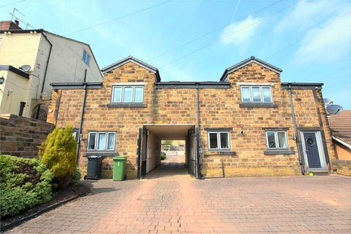 2 Bedroom Apartment To Rent In Omni House, Back Green, Churwell, Morley, LS27