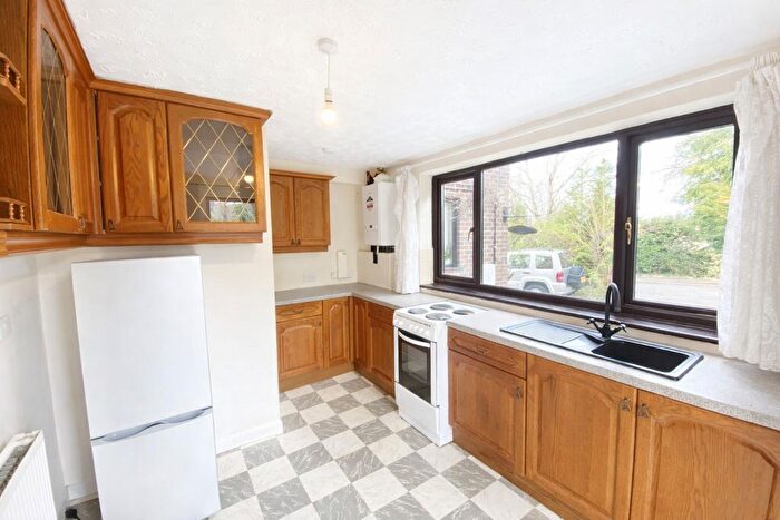 1 Bedroom Flat To Rent In Holly Hill, Southampton, SO16