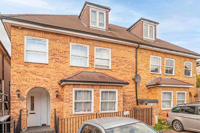 1 Bedroom Flat For Sale In Second Avenue, Hendon, London, NW4