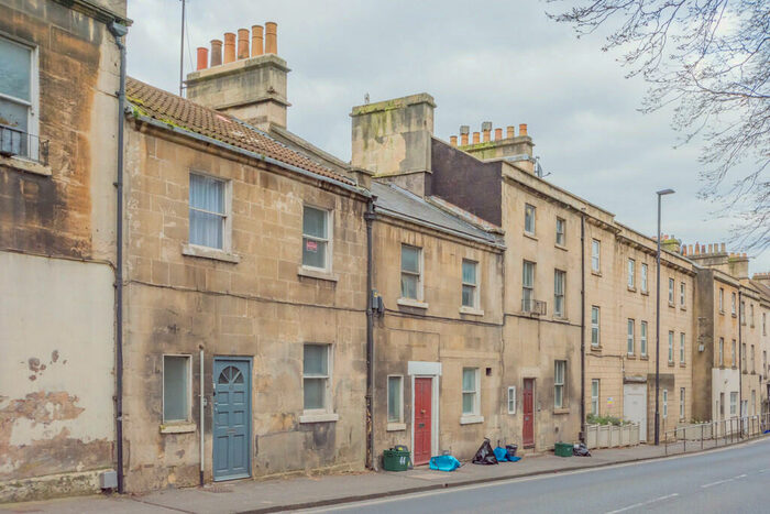 1 Bedroom Ground Flat To Rent In Wells Road, Bath, BA2