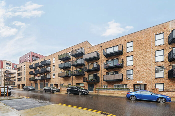 1 Bedroom Apartment For Sale In Rolfe Terrace, London, SE18