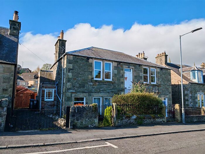 3 Bedroom Maisonette For Sale In Dovecot Park, Selkirk, TD7