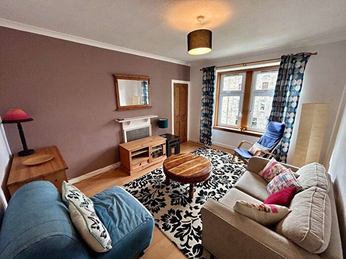 2 Bedroom Flat To Rent In Scott Street, Dundee, DD2