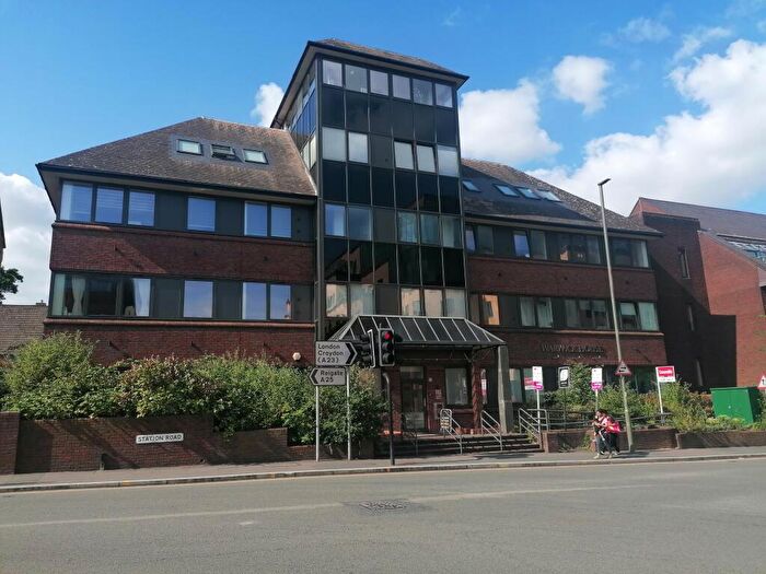 1 Bedroom Apartment To Rent In Station Road, Redhill, RH1