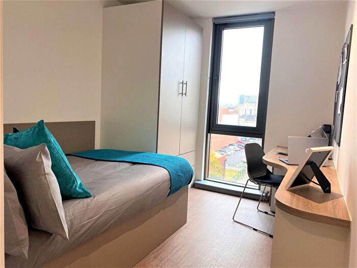 1 Bedroom Flat To Rent In Nelson Street, Belfast, BT15
