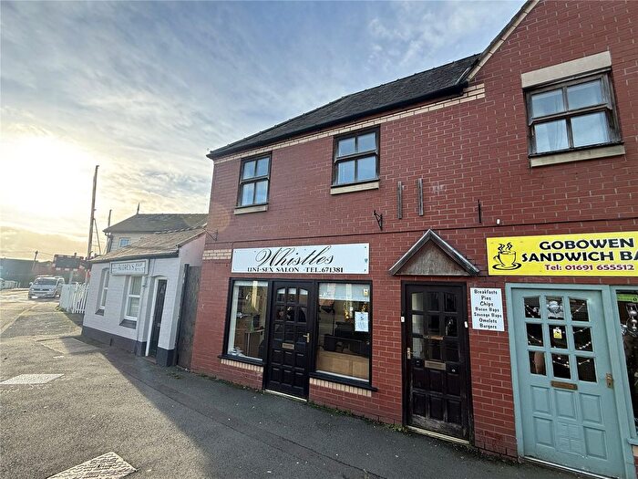 1 Bedroom Flat To Rent In The Cross, Gobowen, Oswestry, Shropshire, SY11