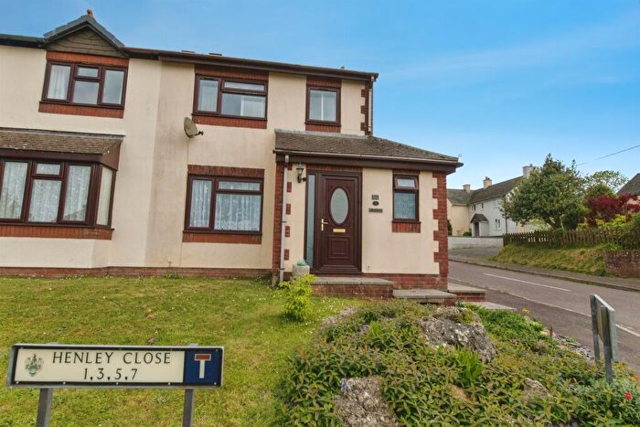 3 Bedroom End Of Terrace House For Sale In Henley Close, Chardstock, Axminster, EX13