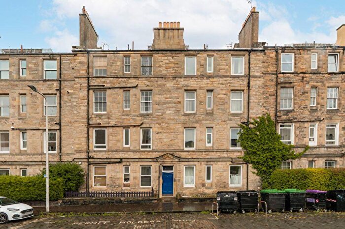 1 Bedroom Flat For Sale In / Halmyre Street, Edinburgh, EH6