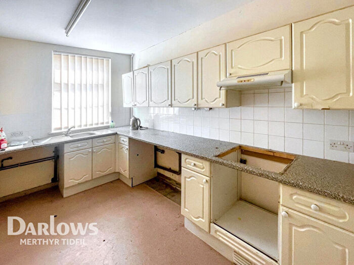 3 Bedroom Terraced House For Sale In Perrott Street, Treharris, CF46