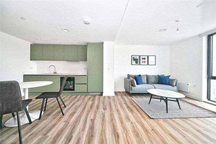 1 Bedroom Apartment To Rent In Viva Court, Kimpton Road, Luton, LU2