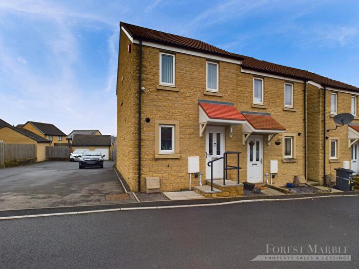 2 Bedroom Semi-Detached House For Sale In Clover Close, Frome, BA11