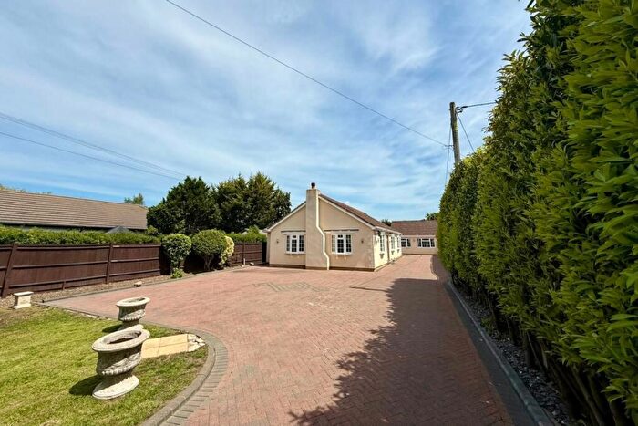 7 Bedroom Detached House For Sale In Bangors Road North, Iver, SL0