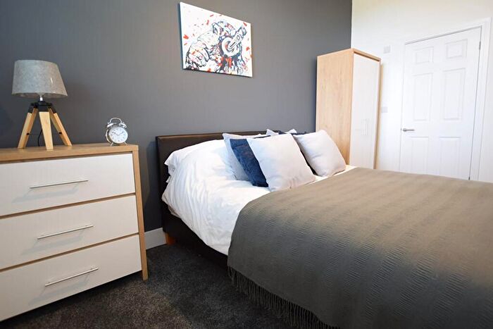2 Bedroom Flat To Rent In Barony Court, Nantwich Cheshire, CW5