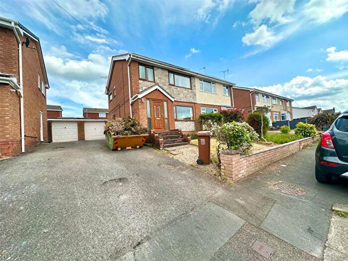 3 Bedroom Semi-Detached House To Rent In Mountain View Avenue, Mynydd Isa, CH7