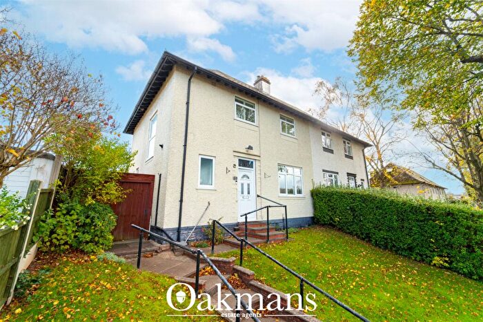 4 Bedroom Semi Detached House For Sale In Coney Green Drive, Birmingham, B31