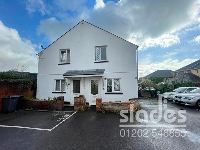 1 Bedroom Terraced House To Rent In Wimborne Road, Winton, Bournemouth, BH9