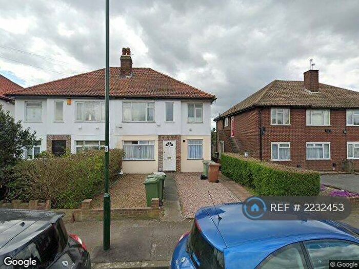 2 Bedroom Maisonette To Rent In Woodside Lane, Bexley, DA5