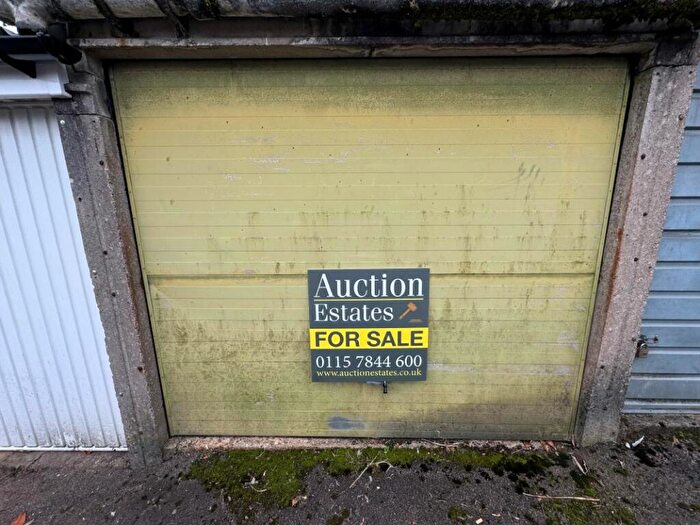 Garage / Parking For Sale In Lock-up Garage On Greendale Road, Coventry, Coventry, CV5