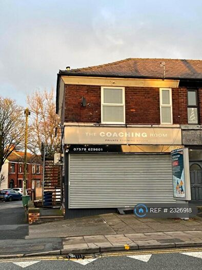 1 Bedroom Flat To Rent In Bury Old Road, Prestwich, M45