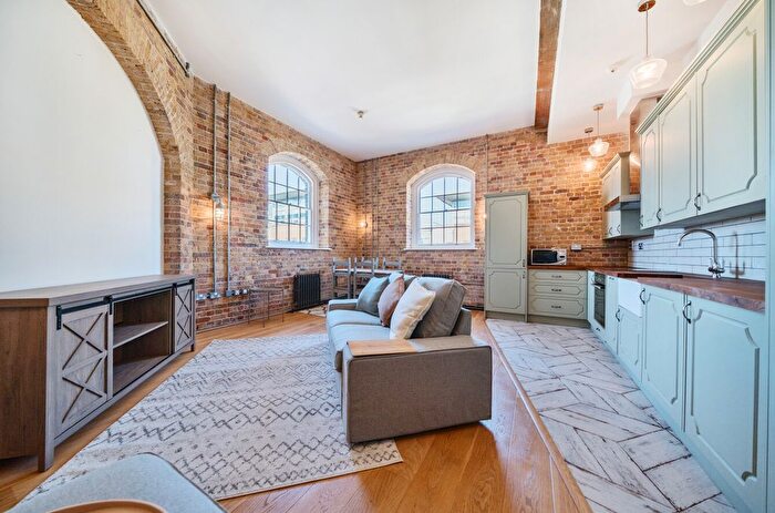 2 Bedroom Flat To Rent In Building A, Cadogan Road, Royal Arsenal, SE18