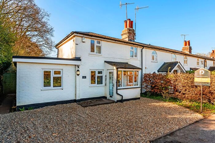 2 Bedroom Cottage For Sale In Starborough Cottages, Station Road, Dormansland, Lingfield, Surrey, RH7