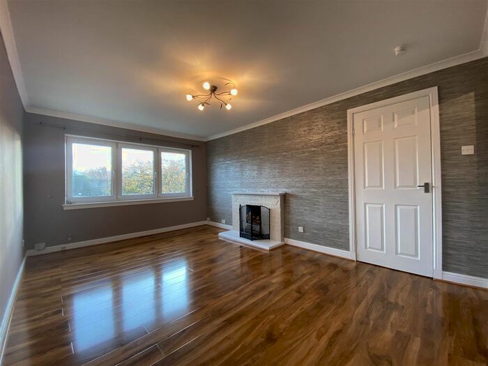 2 Bedroom Flat To Rent In Balgowan Road, Perth, PH1