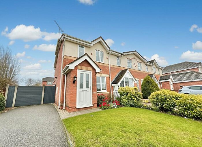 2 Bedroom House To Rent In Snowshill Close, Nuneaton, CV11