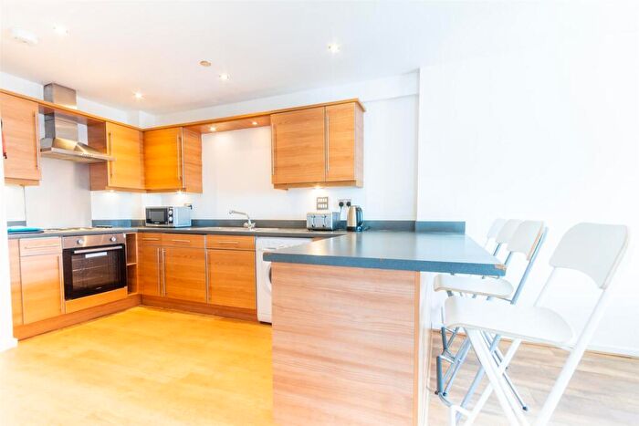 4 Bedroom Apartment To Rent In Rialto Building, Quayside, NE1