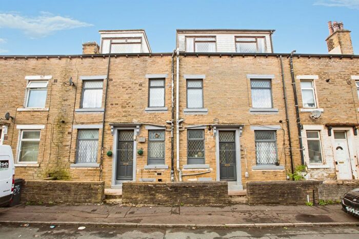 5 Bedroom Terraced House For Sale In Thomas Street South, Halifax, HX1