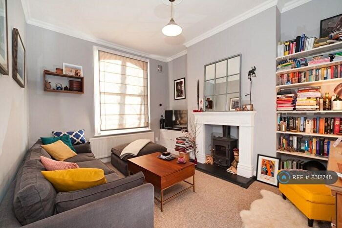 1 Bedroom Terraced House To Rent In Tufnell Park Road, London, N7