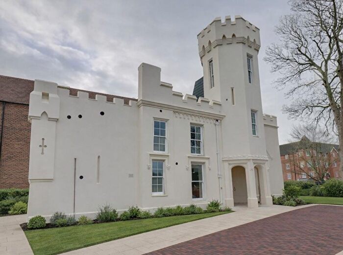 2 Bedroom Flat For Sale In Grove Road South, Southsea, PO5