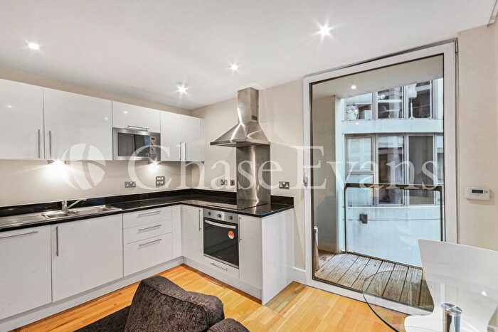 1 Bedroom Flat To Rent In Cobalt Point, Lanterns Court, Millharbour, Canary Wharf, London, E14