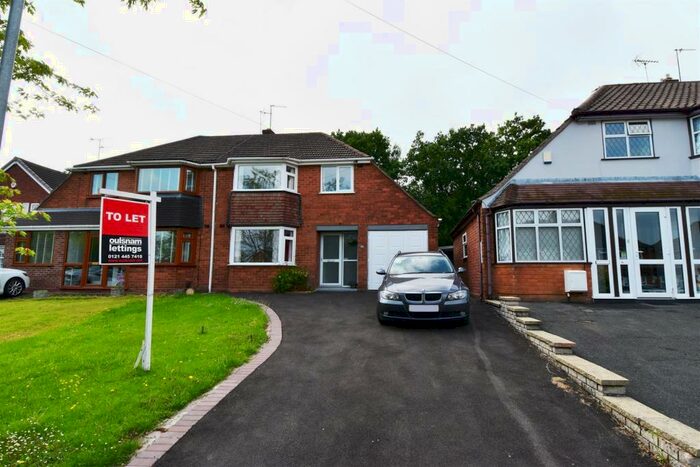 3 Bedroom Semi-Detached House To Rent In Romsley Close, Rednal, Birmingham, Worcestershire, B45