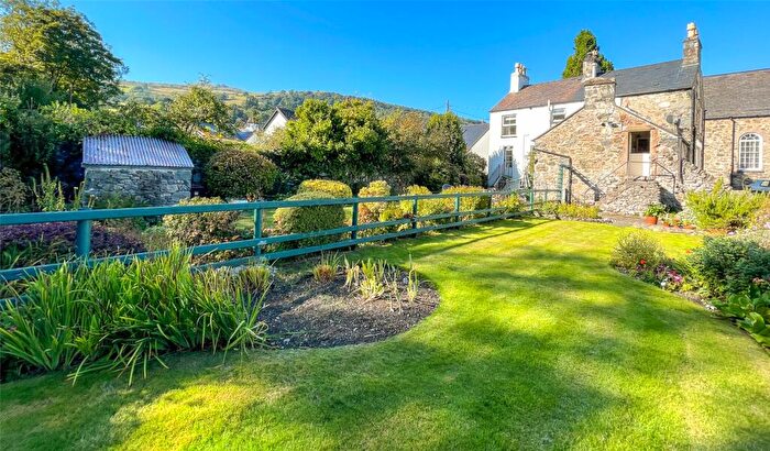 2 Bedroom Semi-Detached House For Sale In Rowen, Conwy, LL32