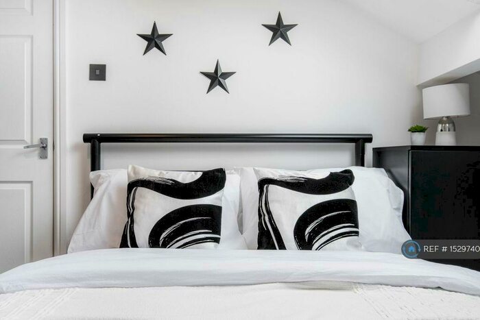 4 Bedroom Terraced House To Rent In Haddon Place, Leeds, LS4