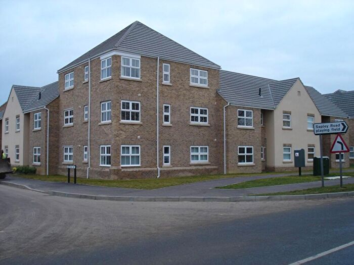 2 Bedroom Flat To Rent In Beevor Court, Sapley, PE28