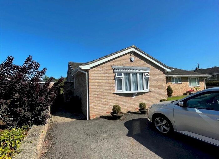 1 Bedroom Semi-Detached House To Rent In Porchester Road, Newbury, RG14