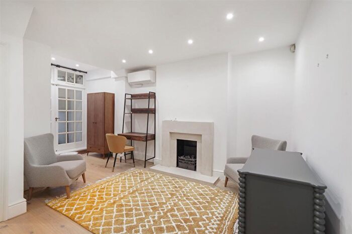 1 Bedroom Flat To Rent In Moreton Street, London, SW1V