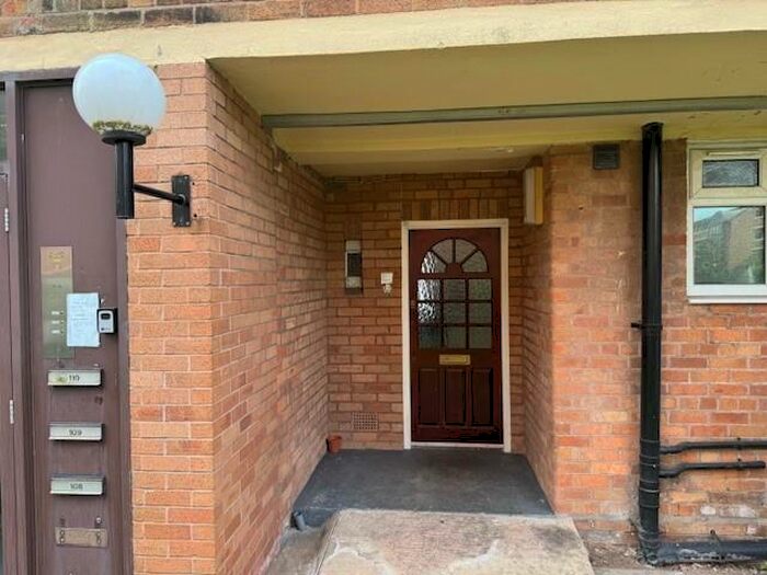 1 Bedroom Flat To Rent In Minster Court, Liverpool, L7