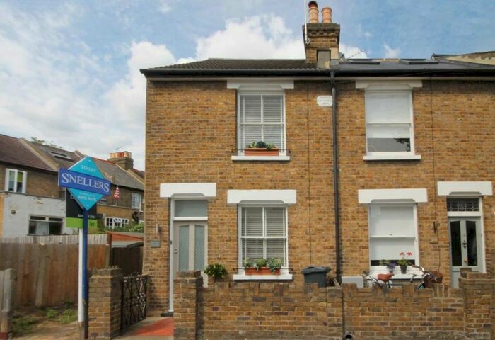 2 Bedroom Property To Rent In Napier Road, Isleworth, TW7