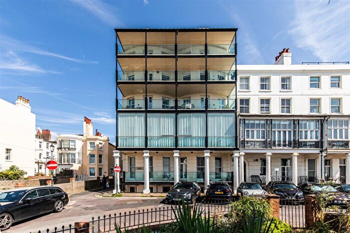 4 Bedroom Flat To Rent In Marine Parade, Brighton, BN2
