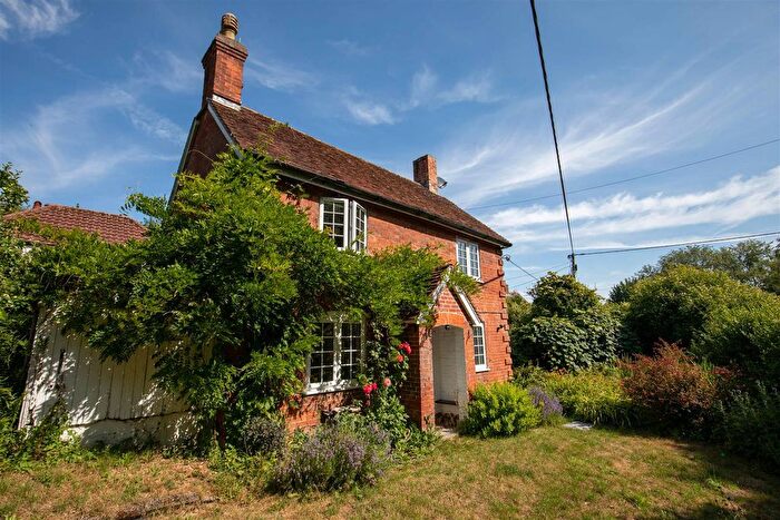 3 Bedroom Detached House To Rent In Stradbrook, Bratton, BA13