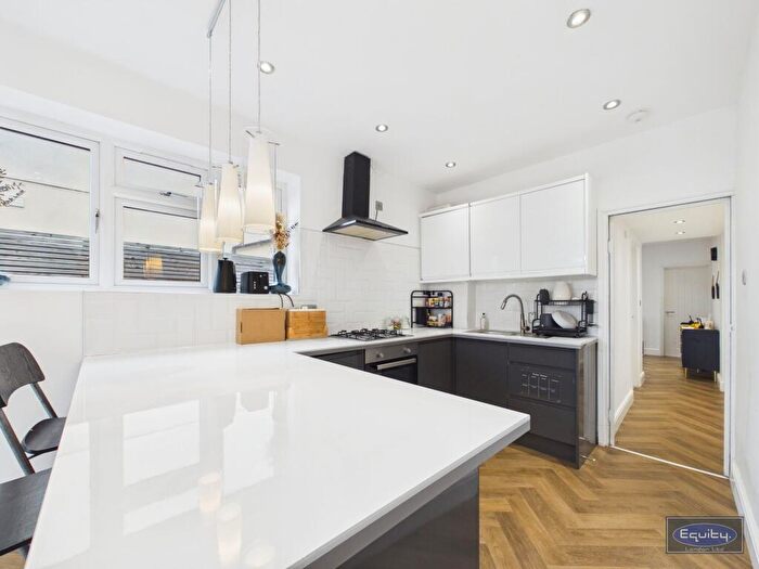 3 Bedroom Semi Detached House To Rent In Mayplace Road East, Bexleyheath, DA7