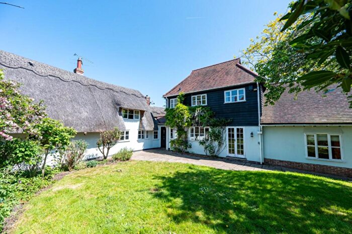 5 Bedroom Detached House To Rent In Kings Court, The Maltings, Dunmow, CM6