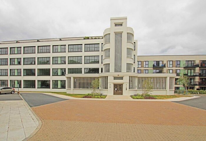 1 Bedroom Flat To Rent In Carnation Gardens, Hayes, UB3