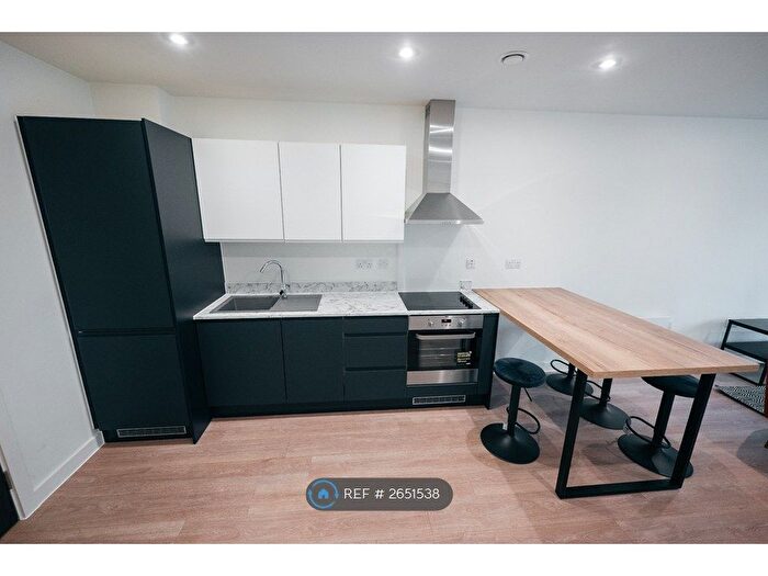 1 Bedroom Flat To Rent In New Kings Head Yard, Salford, M3