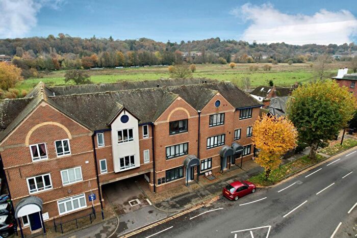 Apartment For Sale In Meadrow, Godalming, Surrey, GU7