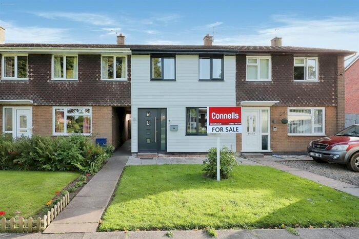 2 Bedroom Terraced House For Sale In Ash Grove, Albrighton, Wolverhampton, WV7